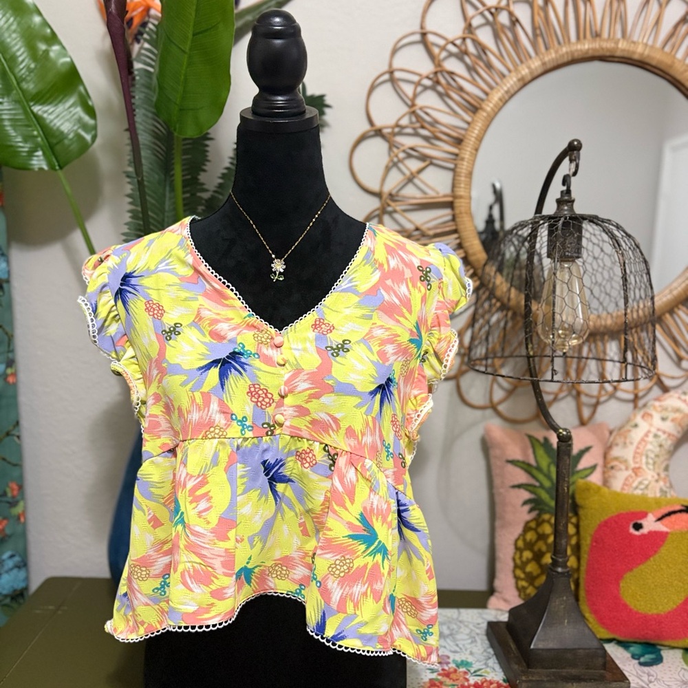 Jessica Simpson Women's Peyton Flutter-Sleeve Peplum Blouse